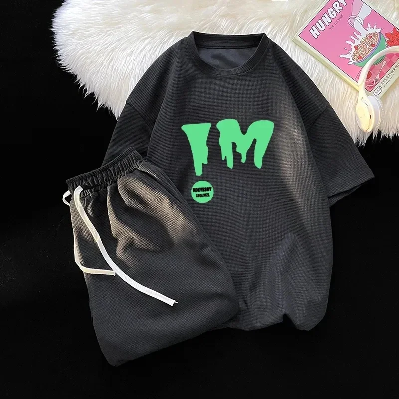 Nuevos conjuntos de pantalones cortos de moda de verano para hombre, chándales con gráficos de oso de anime, ropa deportiva de tendencia, trajes de 2 piezas, ropa de calle, conjuntos unisex