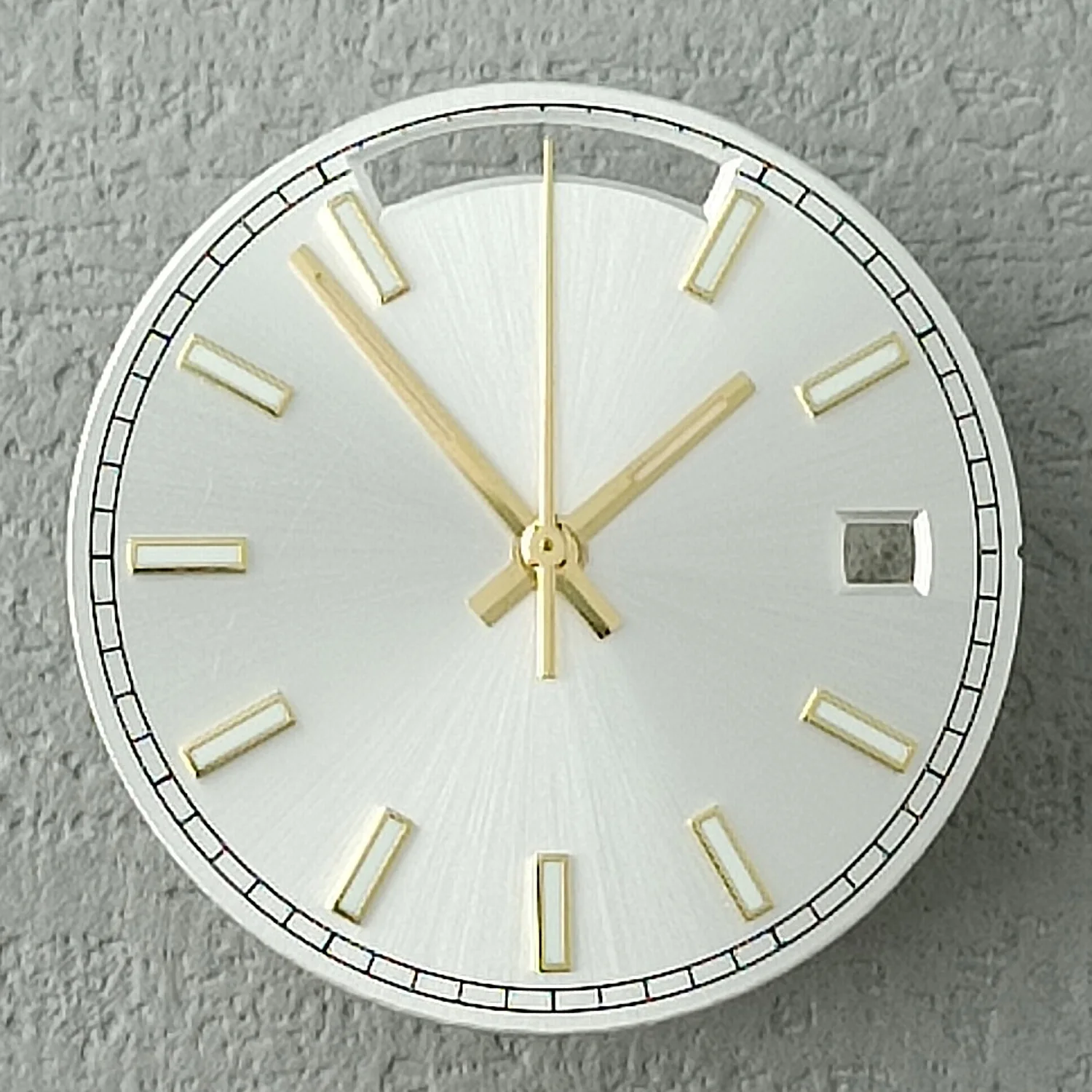 Customizable 29mm Watch Dial with Aseptic Finish and Logo Options