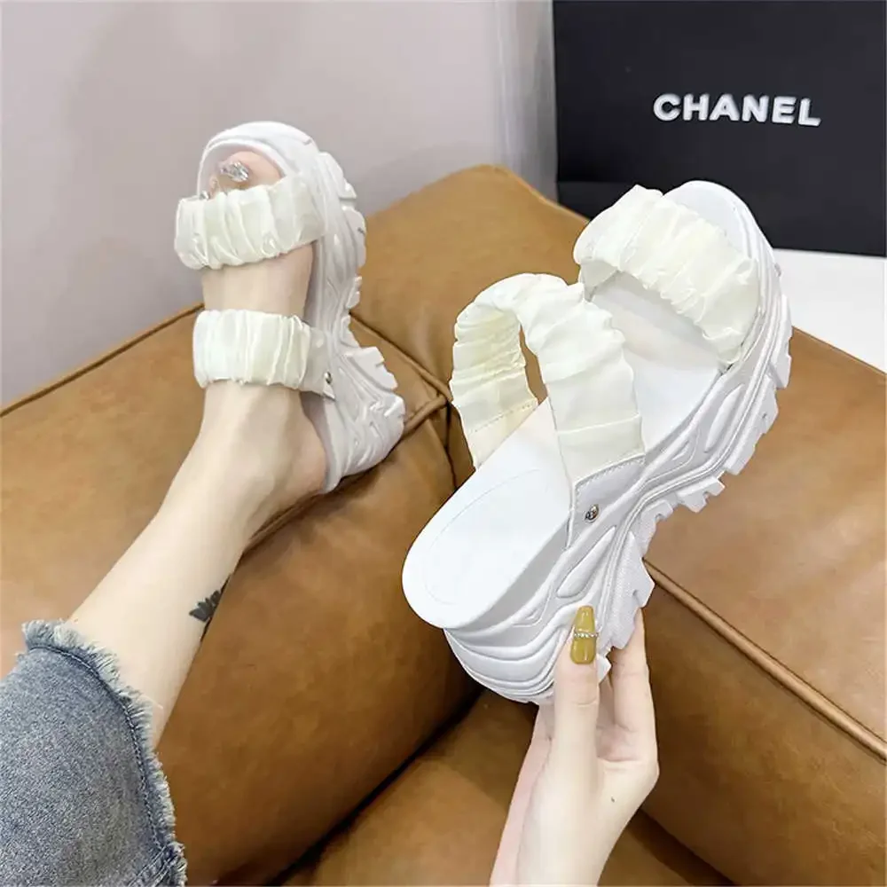 Thick heeled number 40 moccasin girl rubber slippers gold summer women's shoes sandals sneakers sports Hospitality to play YDX1