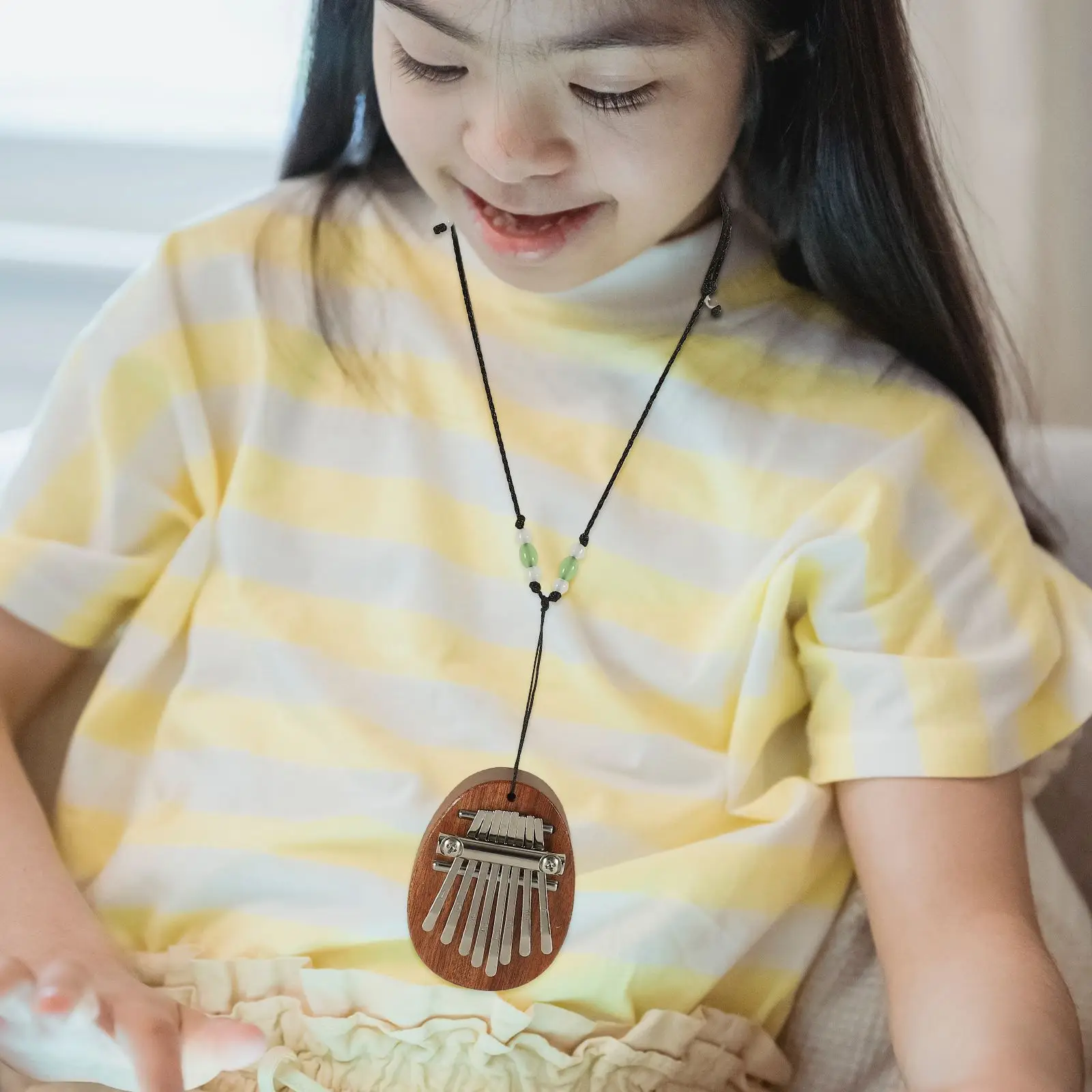 Mini Size Thumb Piano 8 Keys Thumb Piano Portable Kalimba Musical Instrument Finger Wood Sound Box Percussion
