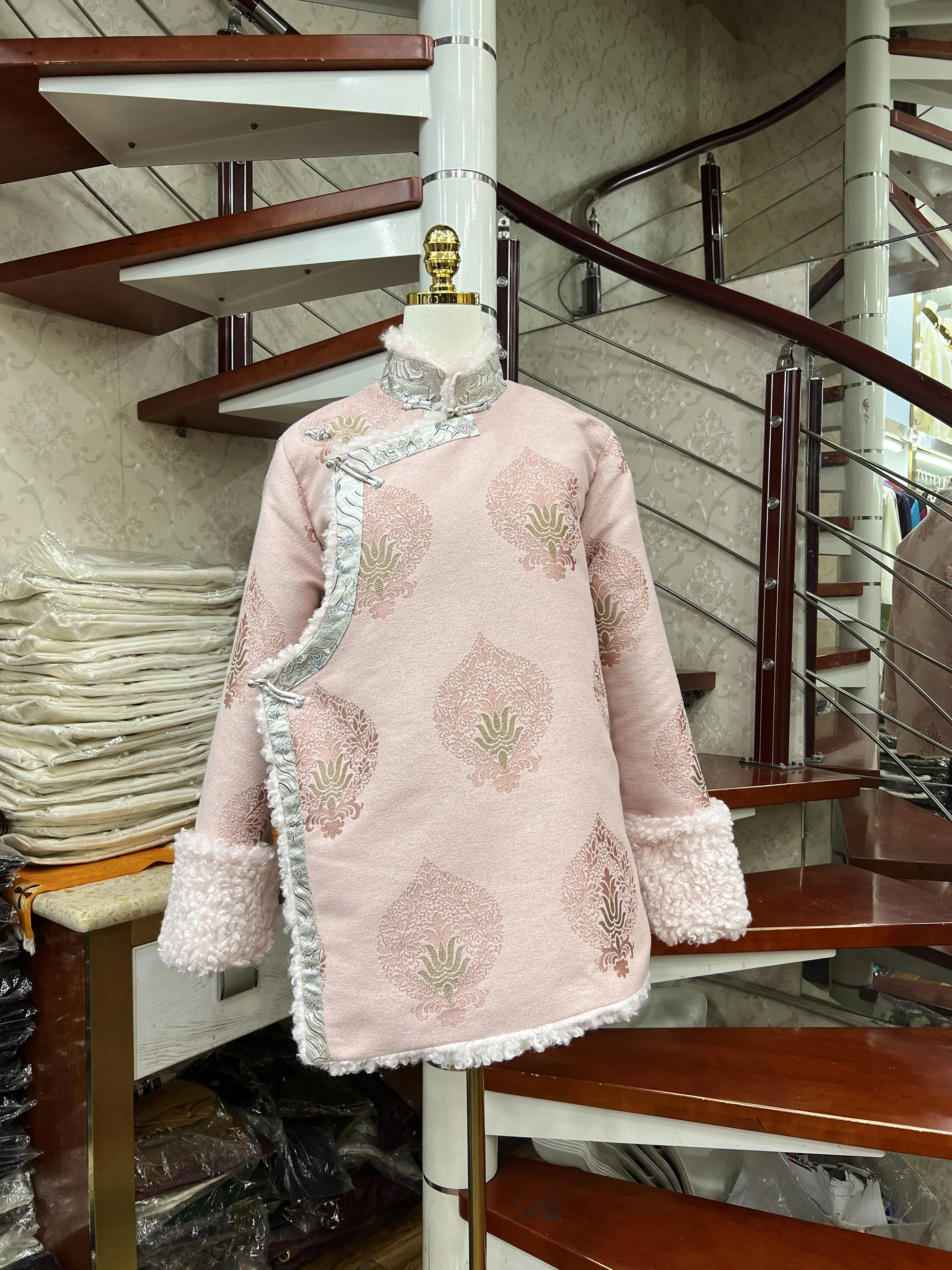 

Chinese Style Coat Autumn and Winter Women's Tibetan Fleece-Lined Thickened Cotton Clothing Common White