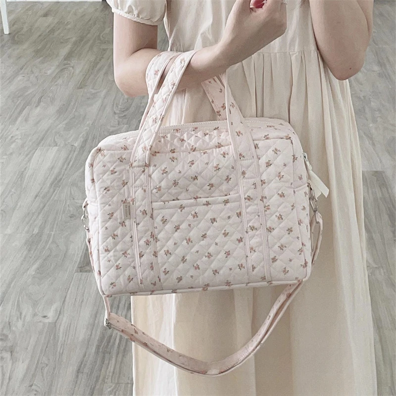 Korean Mommy Bag Pure Cotton Quilted Floral Portable Mother and Baby Bag Going Out Lightweight Multi-functional Diaper Bags