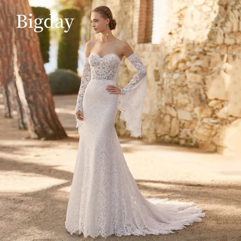 

Elegant Mermaid Wedding Dresses Women White Lace Long Flare Sleeve Open Back Appliqued Bridal Gown Sweep Train Vestidos De Novia