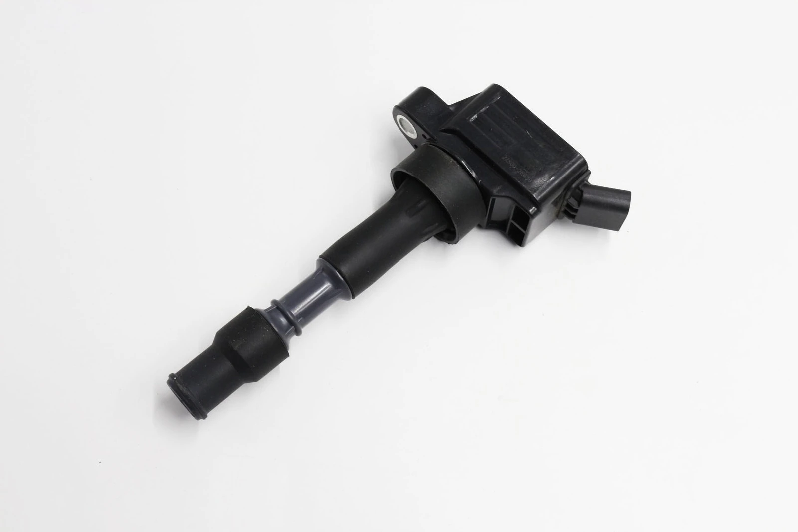 기아 포르테 K4 1.8L 273002E650 27300-2E650 용 현대 Elantra Mistra 용 4Pcs 점화 코일