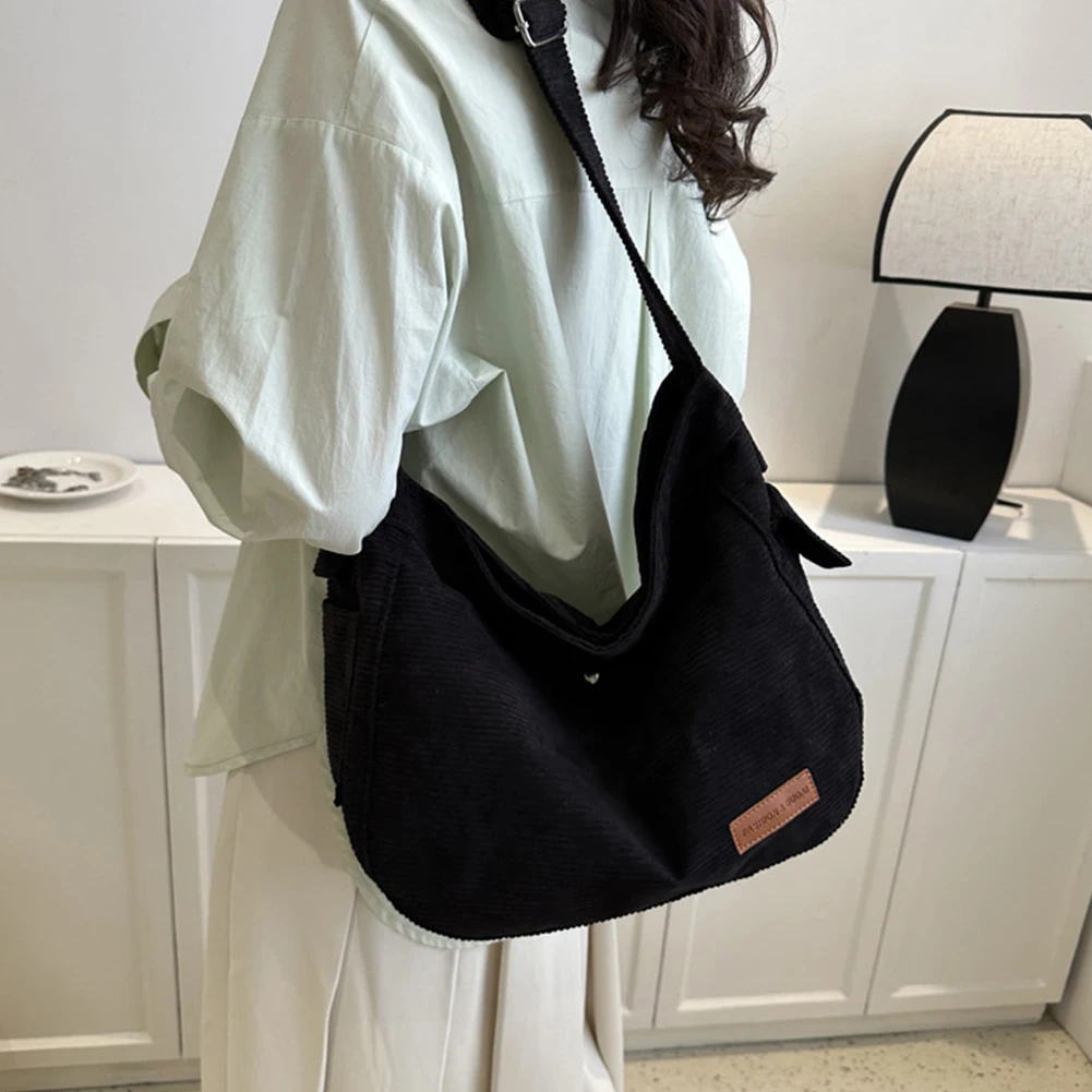 ショルダーバッグ・ポシェット Soft corduroy cross bag unisex 4 colors Amazon.com: Small Corduroy Crossbody Bag Multi Pockets Hobo