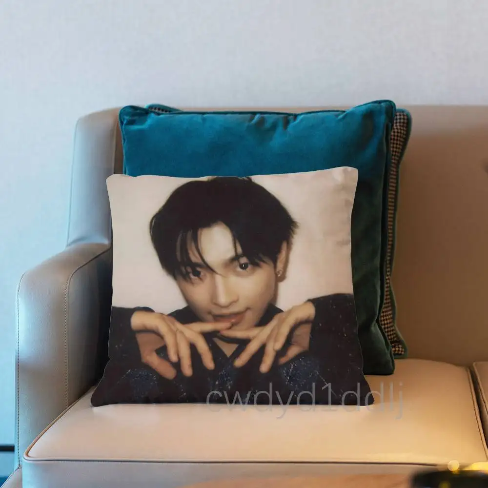 A-Ateez Hongjoong Kissenbezug aus Kurzplüsch, Sofa-Dekoration, Geschenk für Zuhause, doppelseitig bedrucktes Kissen – Detail 7