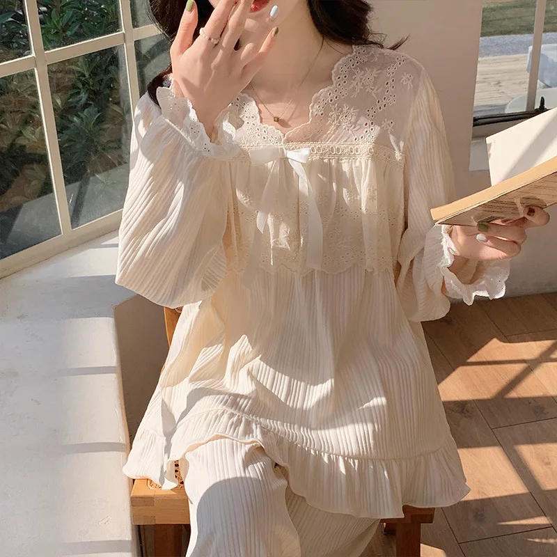 Lady's Pajama Retro Sets Sweet Striped Ruffles Long-sleeved Top With Bow Trousers Two-piece Sleepwear Suit Lace Cotton Homedress