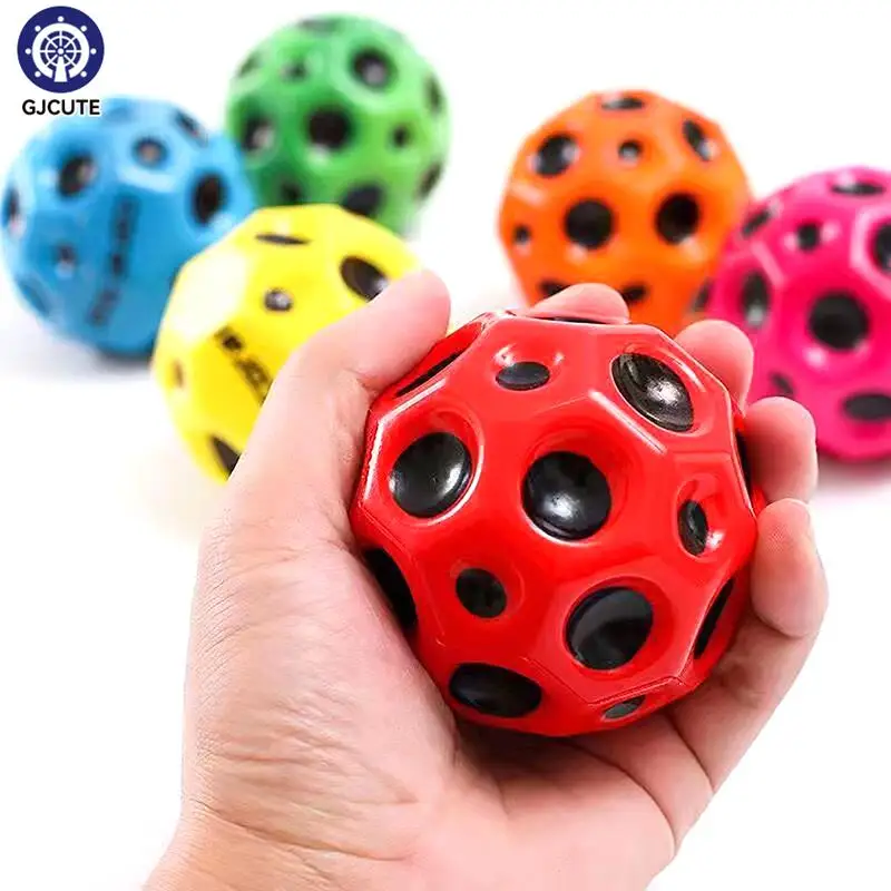 

Kids Indoor Outdoor Toy Ergonomic Design High Resilience Hole Ball Soft Bouncy Ball Anti-fall Moon Shape Porous Bouncy Ball