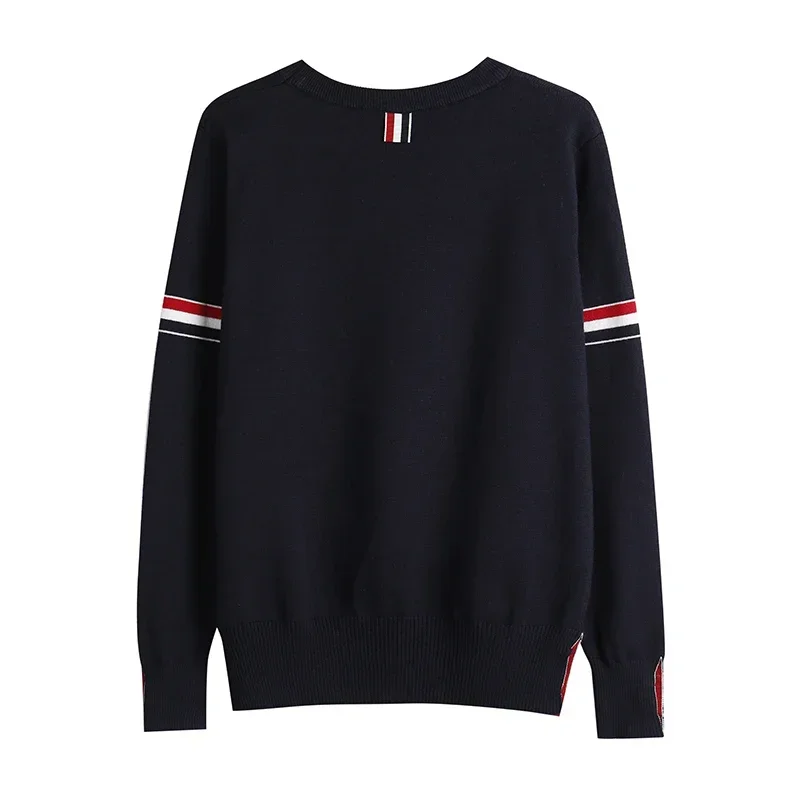 Y2K Knit Pullover Image 7