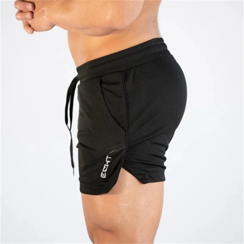 Calções masculinos de esportes fitness, calções masculinos de treino de ginástica, calções de malha respirável, calças curtas de praia secagem rápida, roupas esportivas, verão, 2023