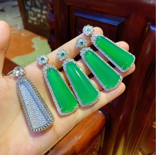 Chalcedony Wholesale S925 Inlaid Green Natural Agate Jade Stone Pendant Jewelry Holiday Gift Accessories New Fine Necklace