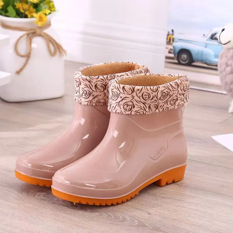 Women's Four Seasons High Top Rain Shoes Anti-Skid Fashionable And Waterproof Wave Point Rain Boots Plush Warm Rain Shoes