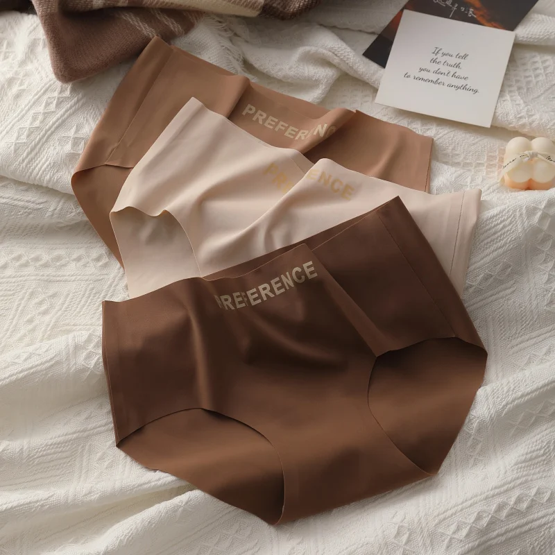 

Женские ледяные шелковые треугольные трусики, мягкое модное нижнее белье, женские тонкие трусики, нижнее белье, сексуальные бесшовные трусики для женщин