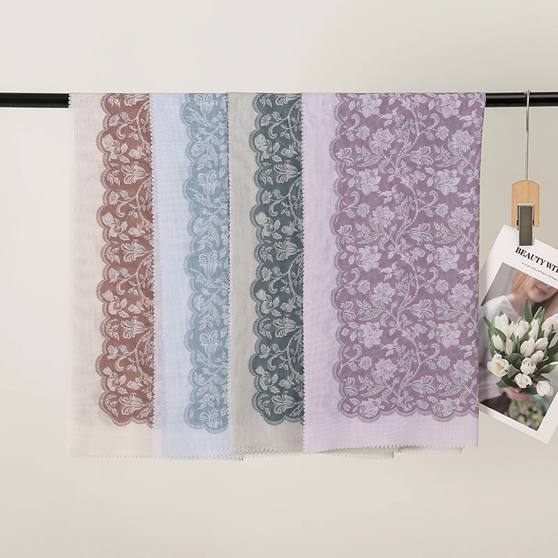 Muslim Headwear Head Scarf Hijab Headscarf Malaysia Printed Hijab Scarves Cotton Voile Square Scarf Hijab Tudung Bawal for Muslim Women 110*110cm