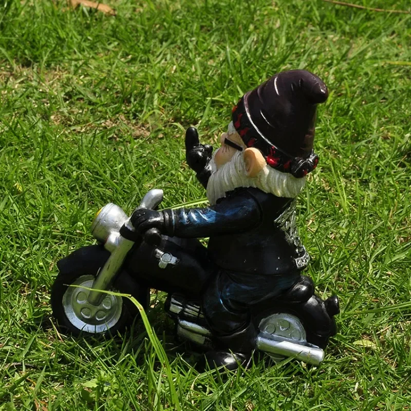 Gnome Dwarf Resin Home Garden Decoration Crafts Home Ornaments Biker Old Man Riding Motorcycle Statue Gardening Decorations