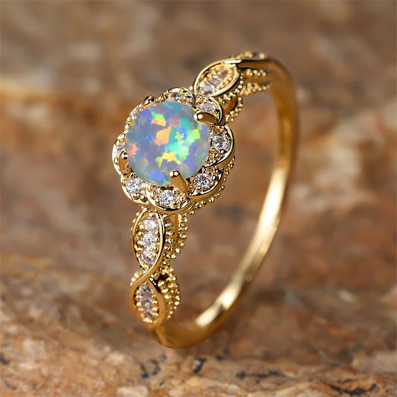 Luxury Female Charm White Opal Stone Yellow Gold Color Rings For Women Crystal Round Stone Stone Engagement Jewelry
