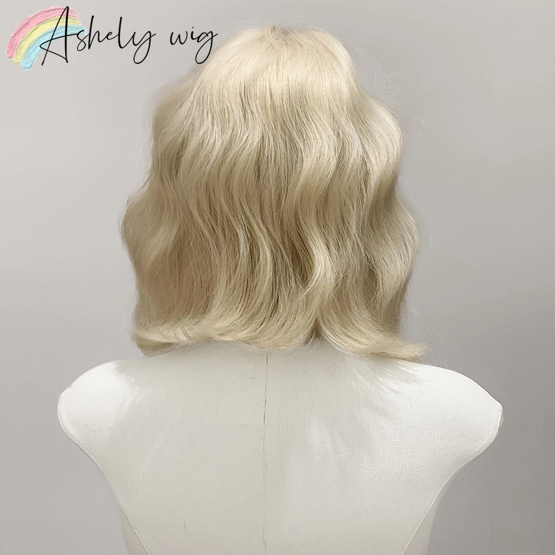 Ashely Blonde Wig 14inch Short Curly Wig with Bangs Cute Nature High Temperature Fibers Synthetic Wigs for Cosplay Daily Peluca