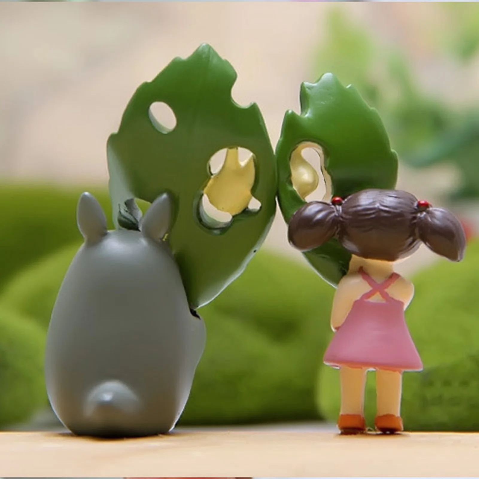 Leaf Character Figurine 2