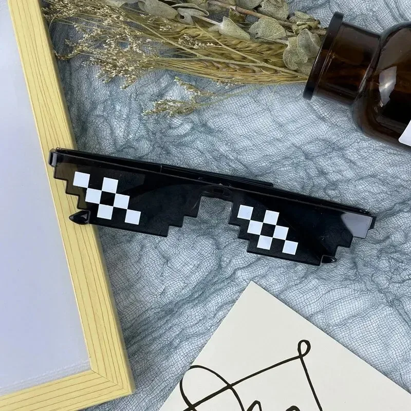 NEW Mosaic Sunglasses Trick Toy Thug Life Glasses Deal With It Glasses Pixel Black Mosaic Sunglasses Cool Jokes Funny Toys