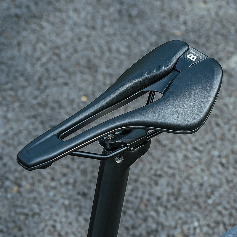 Ergonomic Lightweight Racing Bike Saddle - PU Leather Breathable Gravel Bicycle Seat