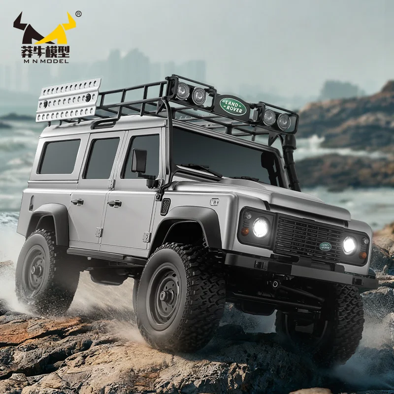 Détail des suspensions et du châssis du Crawler Buggy RC MN111 2B 1/24 4WD – Voiture Radiocommandée Tout-Terrain