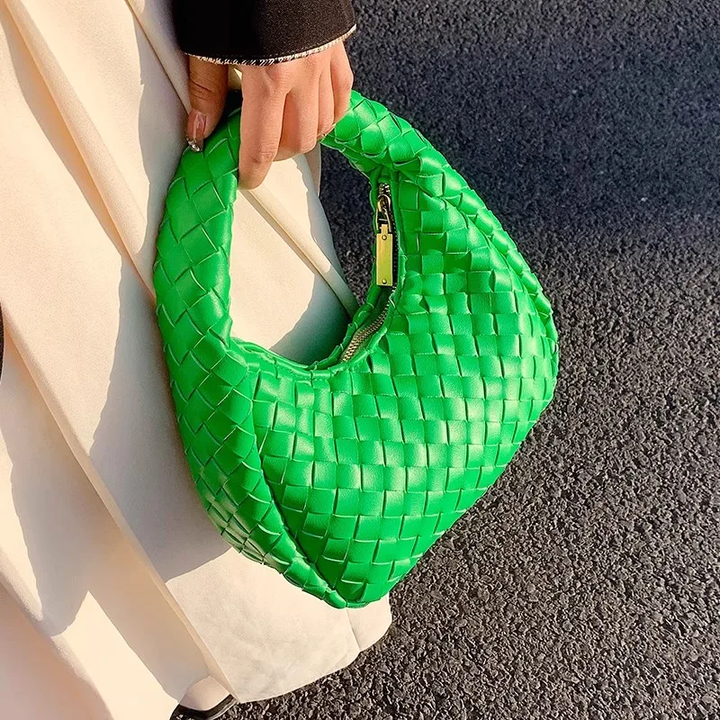

Lady's Knotting Handbag Summer Fashion Half Moon Pleated Designer Bag Solid Color PU Soft Leather Woven Women Casual Armpit Bag