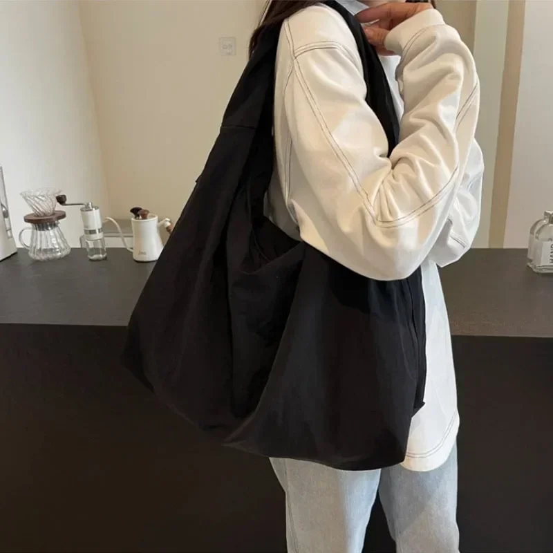 Women Simple Shoulder Bag Multi-Pocket Commuting Tote Bag Large Capacity Nylon Underarm Bag Versatile Shopping Handbag Tote - 4