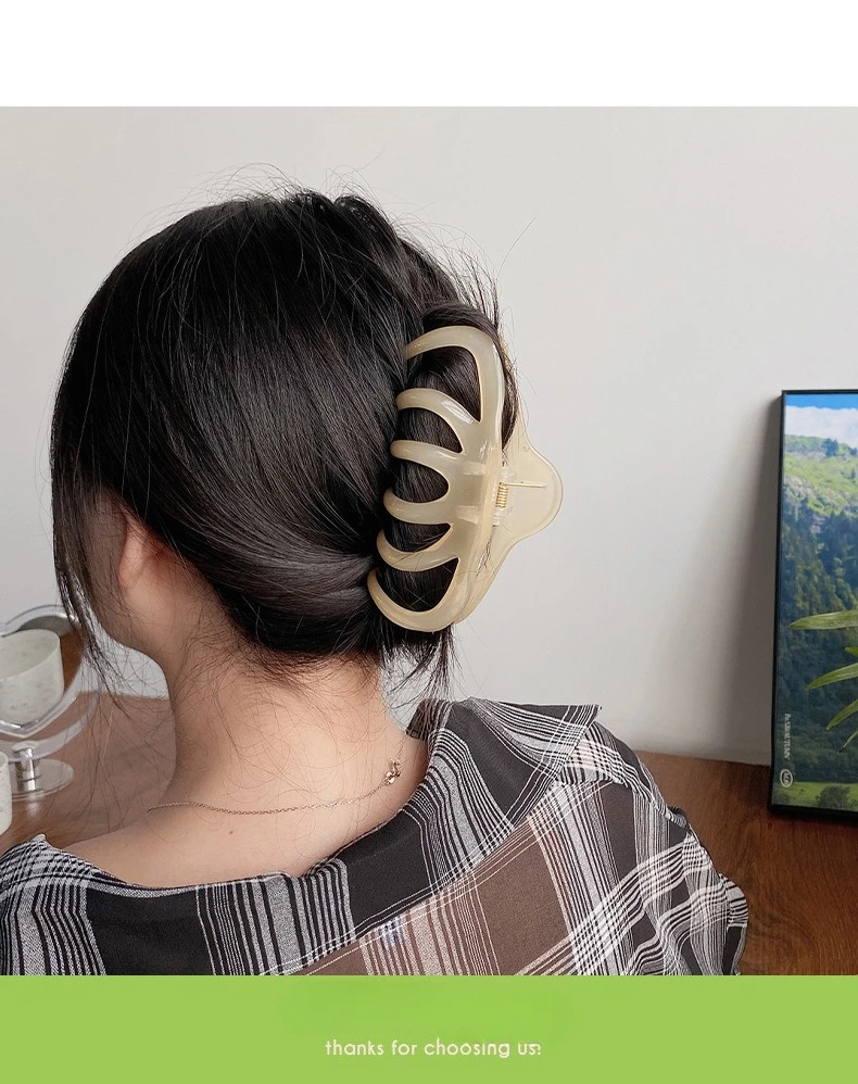 Octopus Grabbing Giant Energy Grabbing Super Large 13CM Hair Capacity Multiple Hair Clips Back of Head Coiled Hair Shark Clip