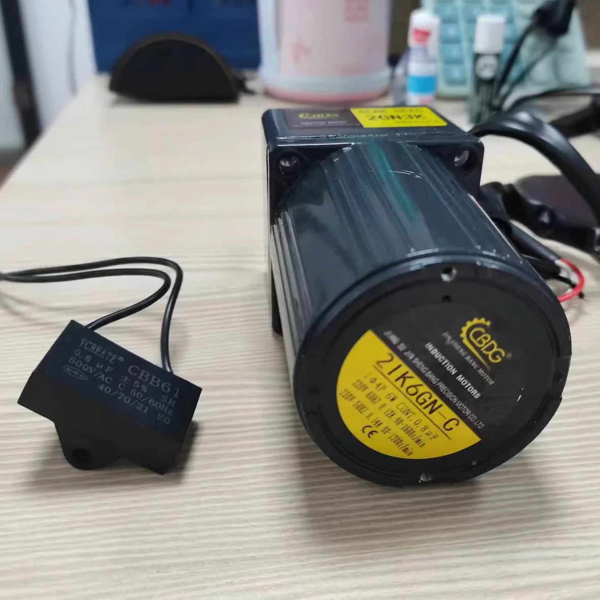 110v com desaceleracao alta assincrona da fase monofasica do torque 01