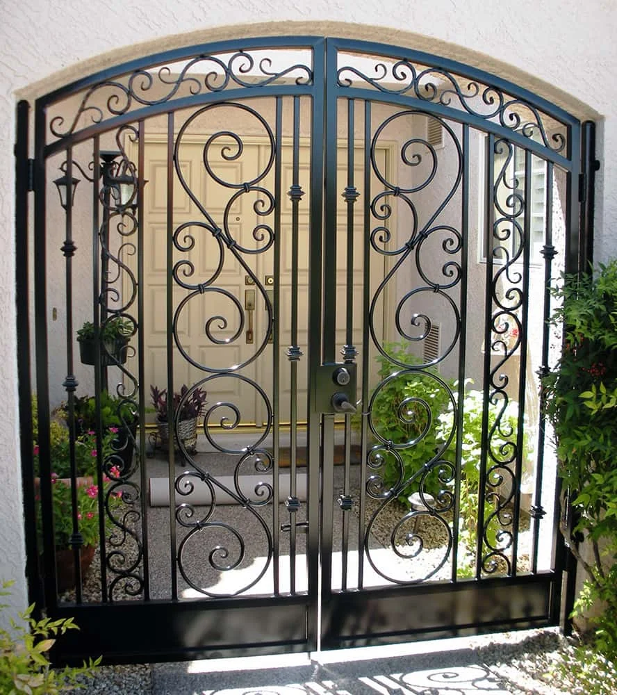Hot Selling Iron Main Gate Designs Wrought Iron Gate Lock Iron Gate 5