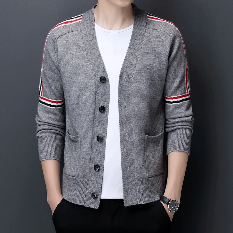 

Korean Autumn Winter New Men's High Quality Leisure Knit Sweater Cardigan Stylish Solid Color Striped Patchwork Cardigan Men