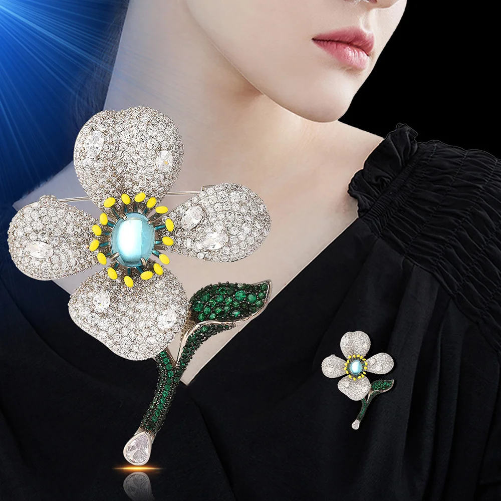 Elegant Shining Cubic Zircon Temperament Flowers Brooches Jewelry For Female New Arrival Luxury Crystal Corsage Pins wholesale