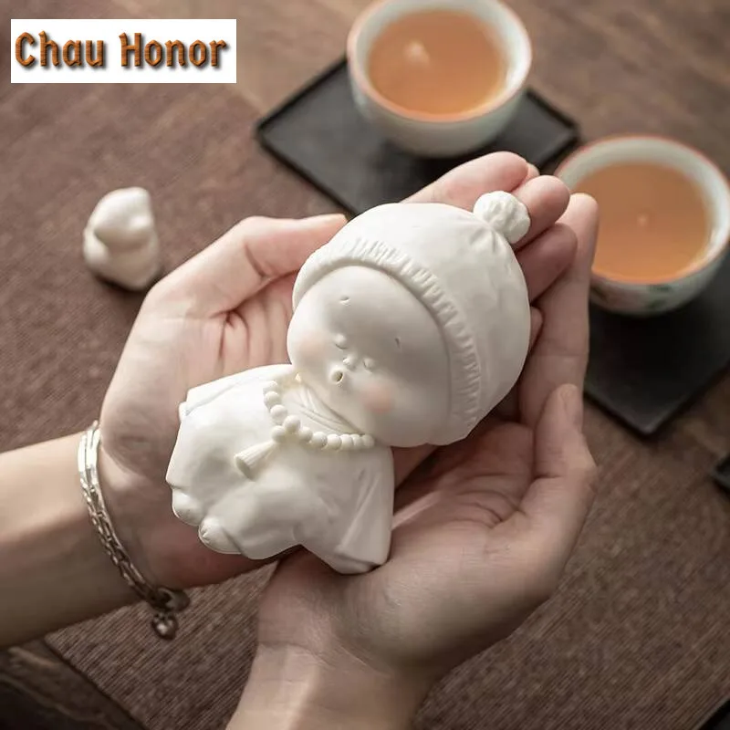 Boutique White Porcelain Tea Pet Figure Statue Handmade Ceramics Small Monk Ornaments Tea Set Decoration Accessories Crafts Gift