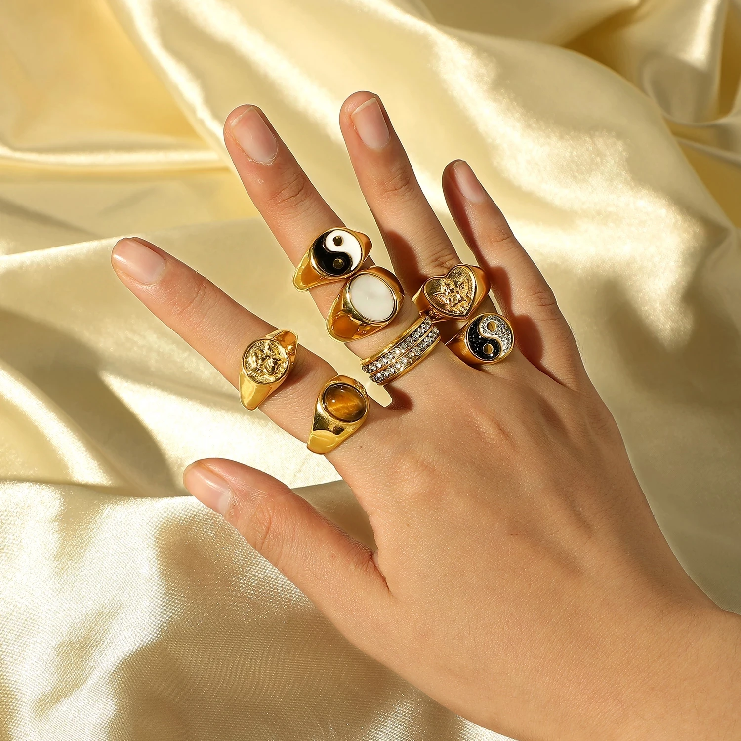 Stainless Steel Chubby Rings Women Zircon Shell Delicate Female Engagement Jewelry