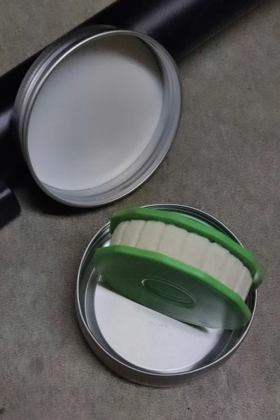 Bicycle Chain Lubricator Roller Tool for Smooth Shifting, Portable photo review