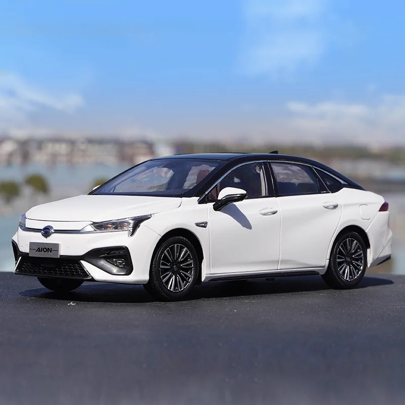 Литье под давлением масштаб 1:18 Gac Aion A26 модель автомобиля из сплава игрушка