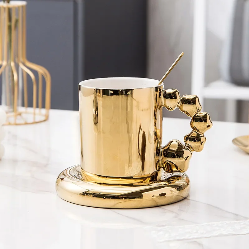 https://ae01.alicdn.com/kf/Sbaef520b2f854546a96aa521c201f171I/High-value-colorful-pearlescent-ceramic-coffee-cup-golden-mug-plate-light-luxury-Nordic-style-tea-breakfast.jpg