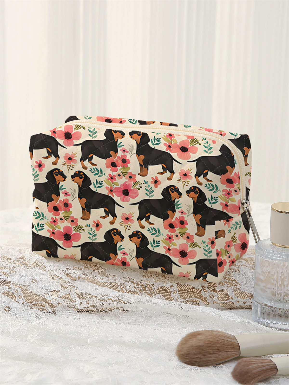 Cartoon dog pattern printed makeup bag, lightweight zipper storage bag, travel toiletries storage bag, toiletries travel bag