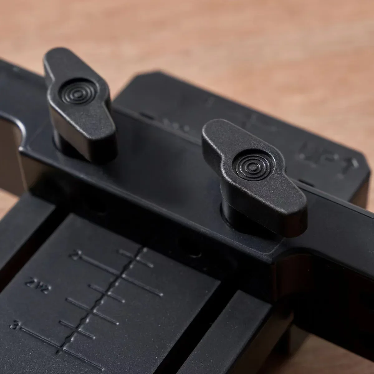 Cabinet Door Mounting Jig Easy Install Cabinets Frame Clamp Household Hidden Door ABS Plastic Mounting Support Woodworking Tools