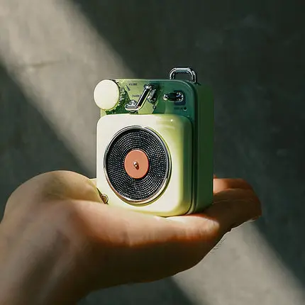 Elvis MW-P1 Atomic Phonograph Record Player B612 Retro Mini Audio Wireless Bluetooth Music Speaker for Computer Party Camping