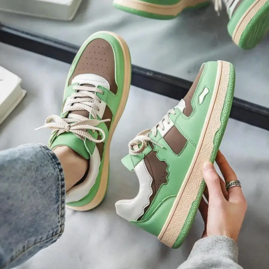 

Men Casual Shoes Hot Sale Breathable Fitness Men Athletic Shoes Fashion Male Sneakers Trend Lace-Up Outdoor Non-Slip Board Shoes