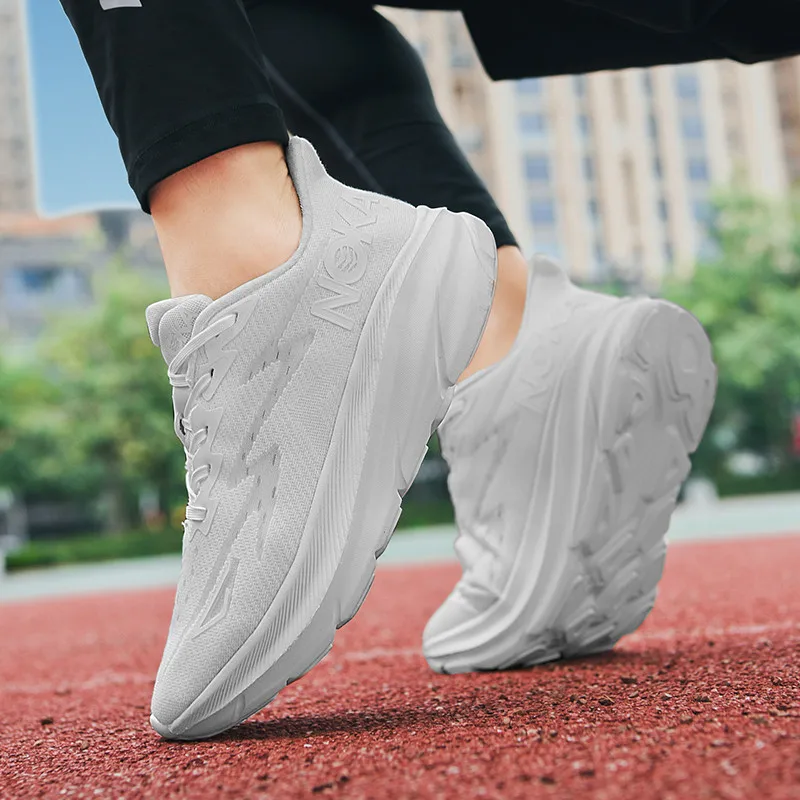 New men's fashionable running shoes, mesh breathable casual sports shoes, tennis, volleyball training shoes