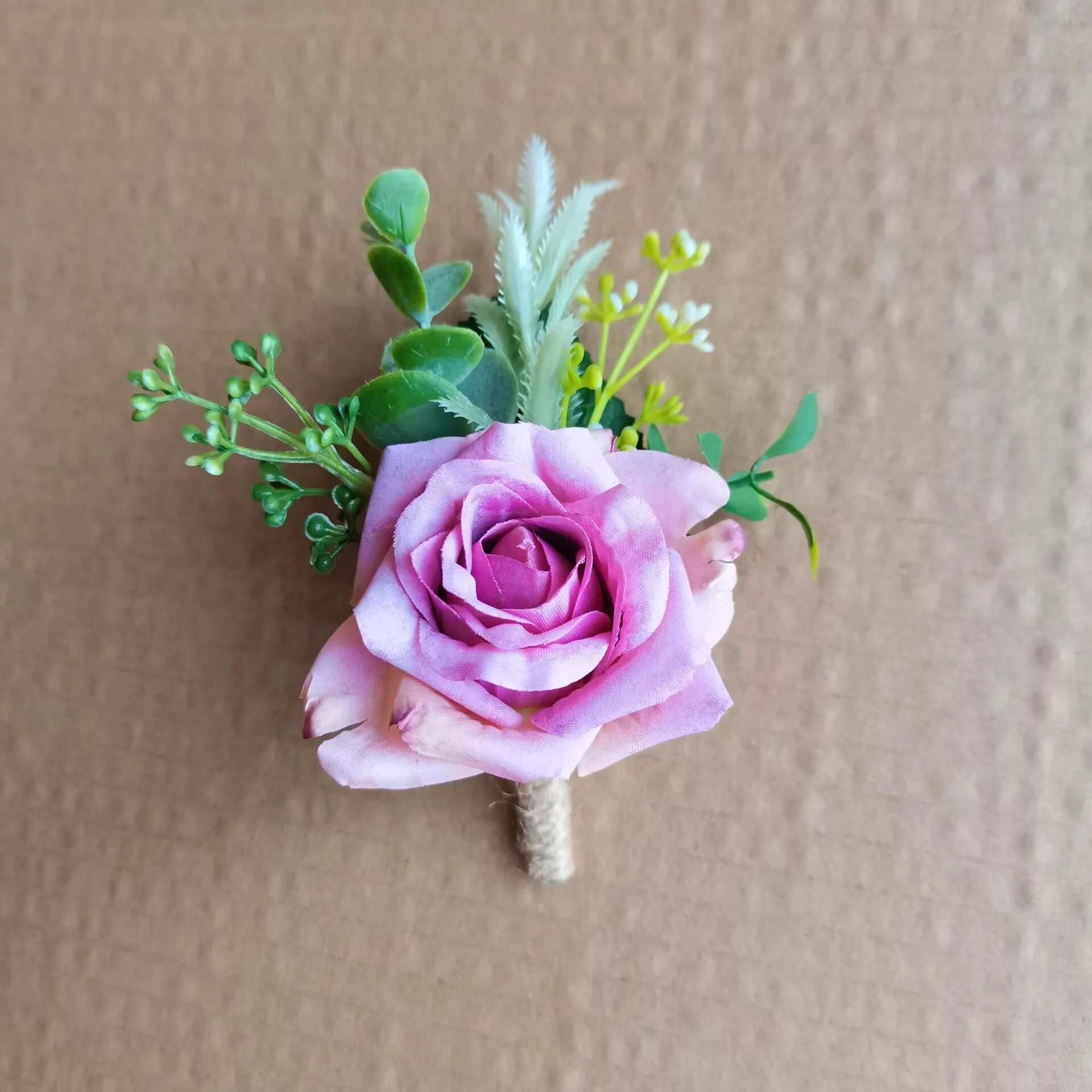 boutonniere-M