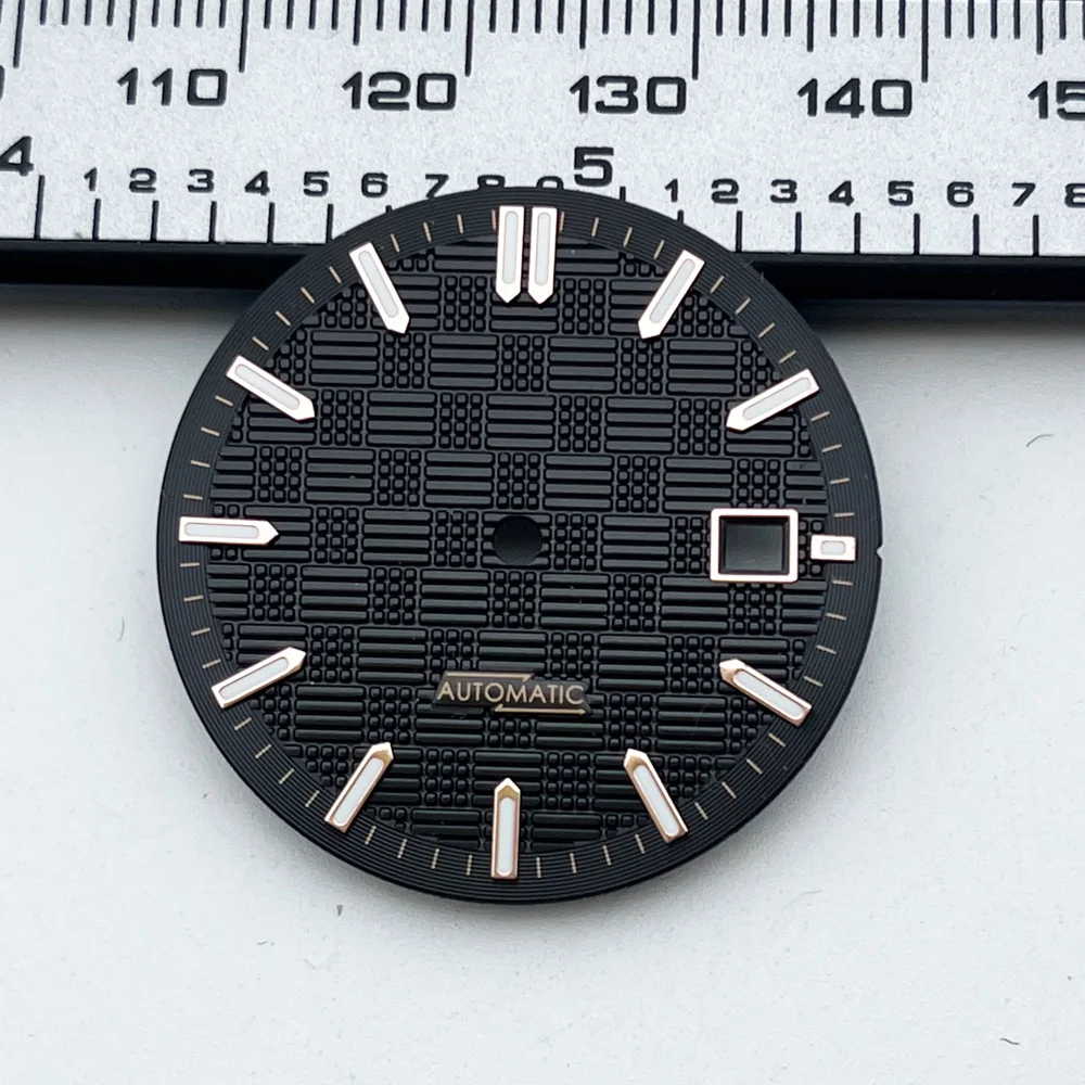 Elegant 31mm Grid-Patterned Round Watch Dial