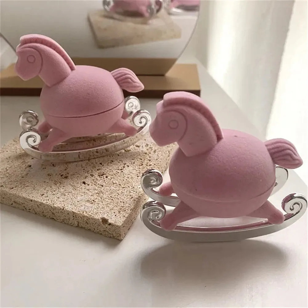 

Cute Rings Ear Studs Gift Box Horse Shape Jewelry Box Jewellry Display Box Container Wedding Ring Box Packing Gift Case
