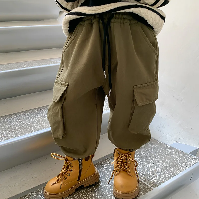 

Boys and girls solid color warm cargo Pants Unisex Children Lining Fur thicken Loose Trousers