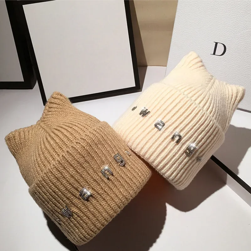 Winter diamond women's autumn cat ears rhinestone knitted hat beanie knitted rhinestone skull hat 2