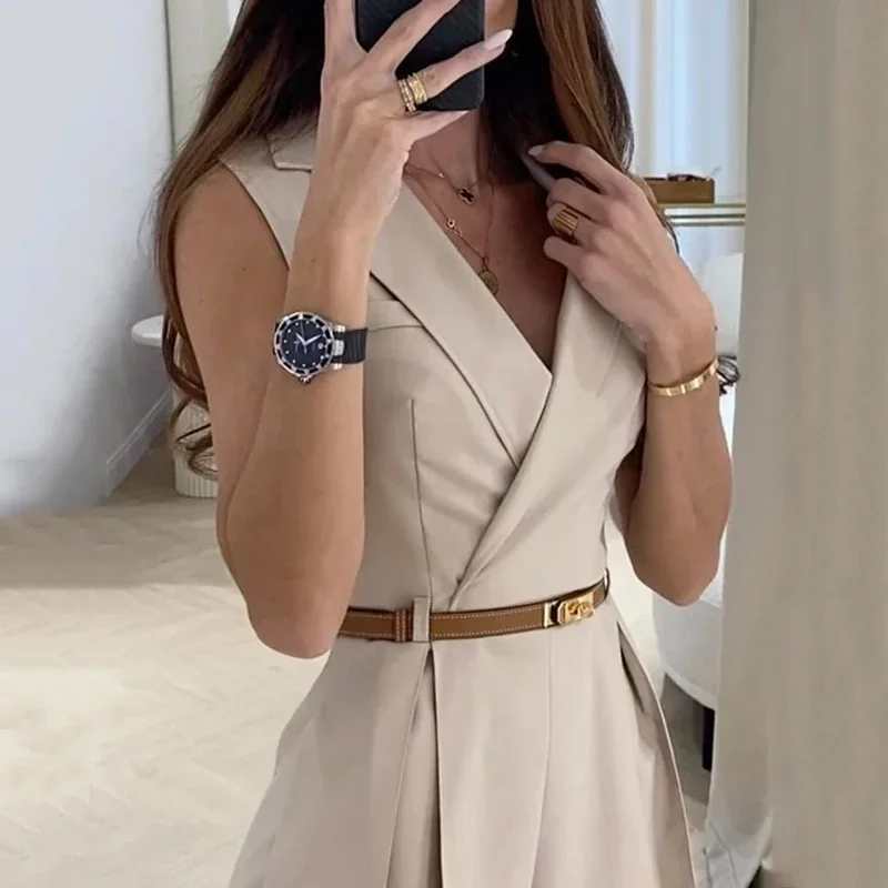 2024New Women Jumpsuit Office Stylish Casual Lapel Sleeveless Solid With Belt Pleated Short Summer Romper Set High Streetwear