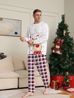 Family Matching Christmas Pajamas 2025 New Xmas Deer Print Dad Mommy And Me Christmas Costume Dog Clothes 3