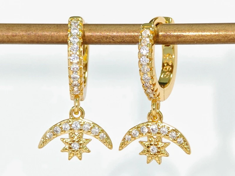 Creolen aus 925er-Sterlingsilber mit Nadel, kleine Huggies-Creolen für Damen, winziger Kristall-Zirko-Anhänger, Knorpel-Ohrringe, Piercing-Schmuck – Detail 37